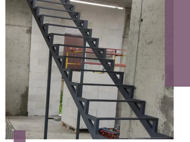 Демонтаж металлических лестниц в Липецке быстро и безопасно