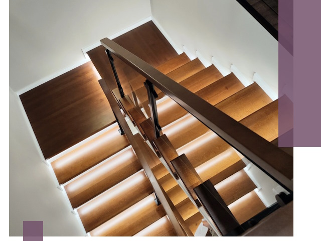 Изготовление П-образных лестниц под ключ в Липецке