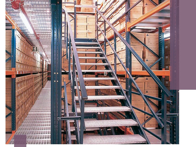 Лестницы складские прочные и безопасные под ключ в Липецке