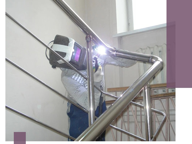 Монтаж перил и ограждений качественно в Липецке