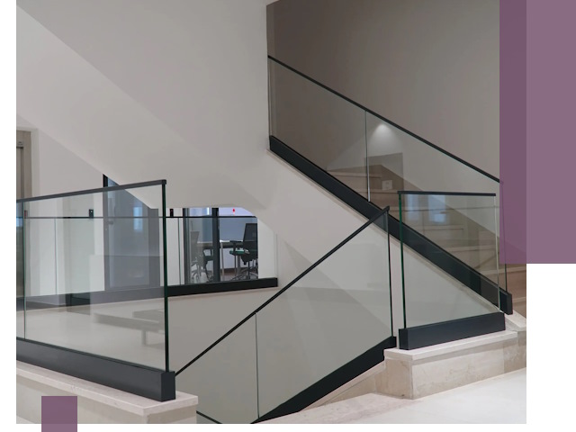 Стеклянные перила премиум-класса с установкой в Липецке